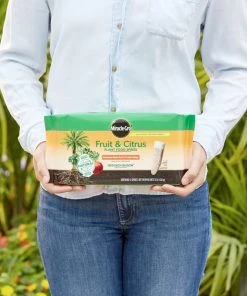 Brighter Blooms MiracleGro - Fruit & Citrus Spikes Fertilizers & Soil Additives